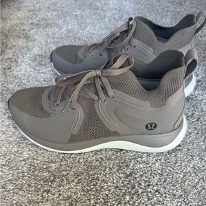 Lululemon Athletica Chargefeel 2 sneaker